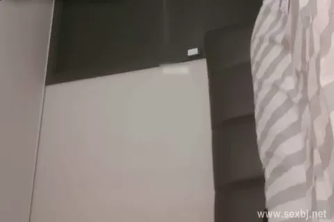 超淫韓國妹妹在鏡頭前自慰