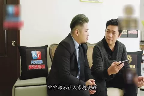 國產av 奢華按摩 窮小子大翻身體驗 爆漿汁液黏合淫交 狂肏爆射豐臀巨乳 波妮主演 中文字幕 91KCM-066